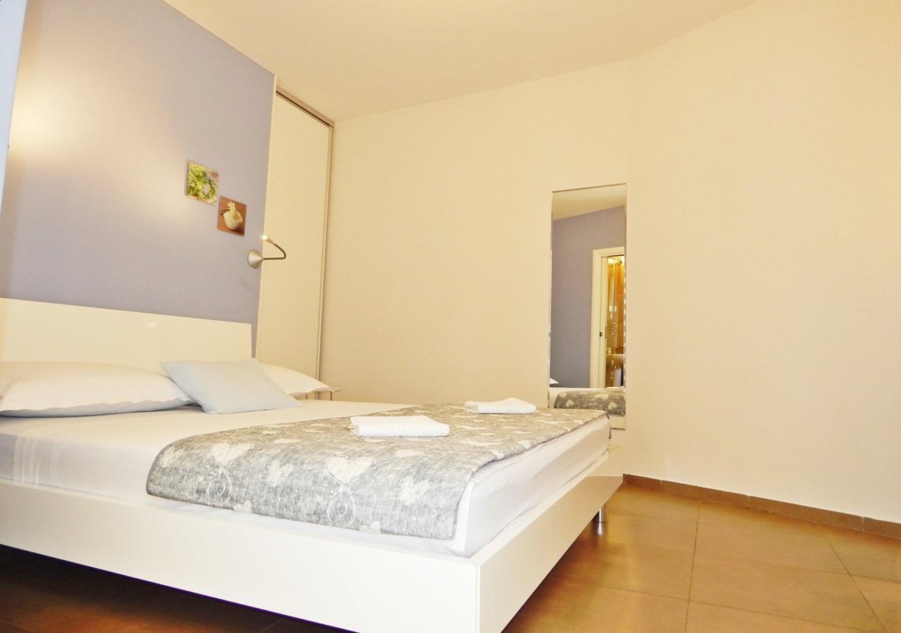 Guest House Varos Spalato Esterno foto